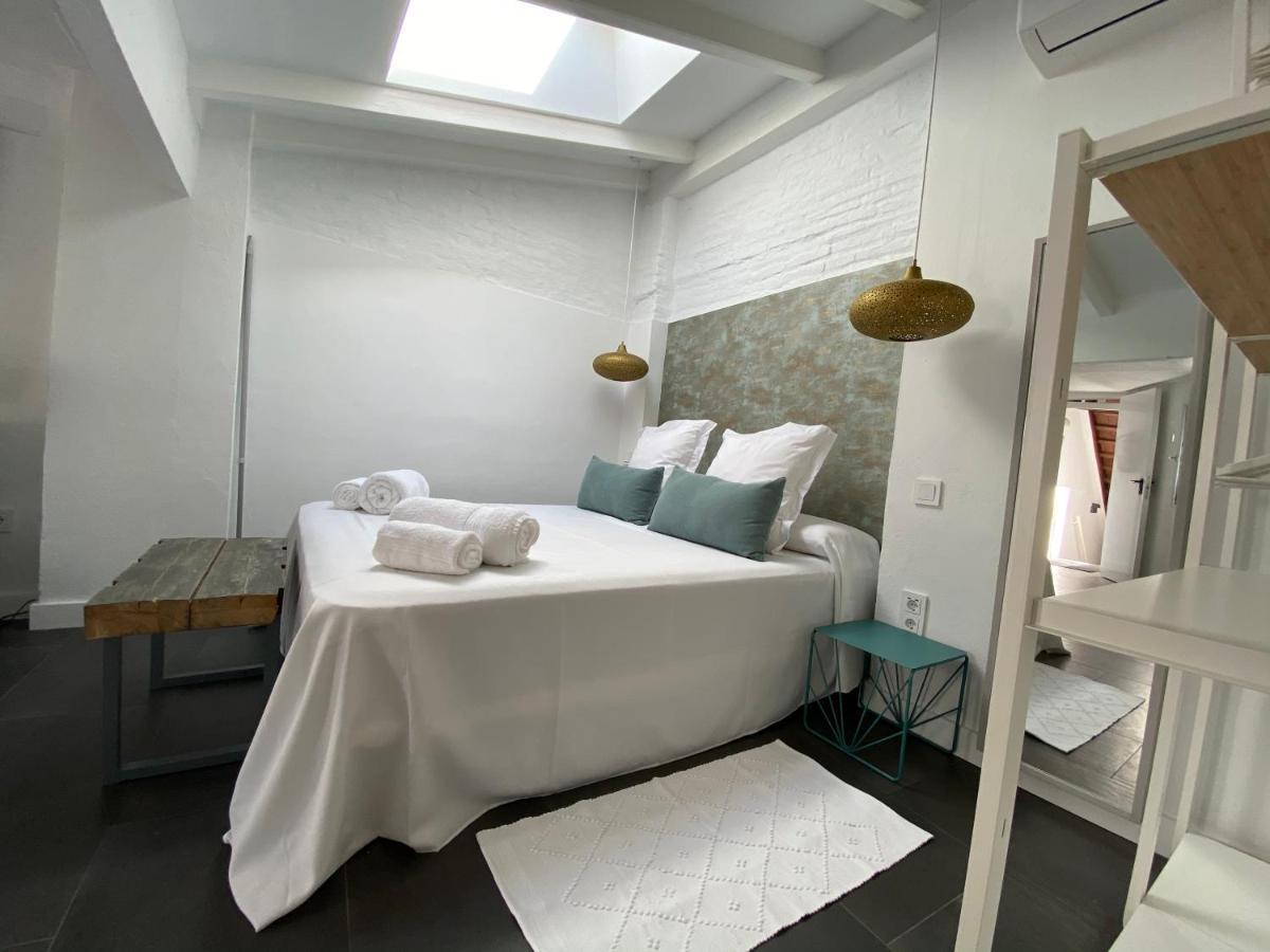 Ático Suite con terraza totalmente privada en pleno centro histórico de Sevilla Esterno foto